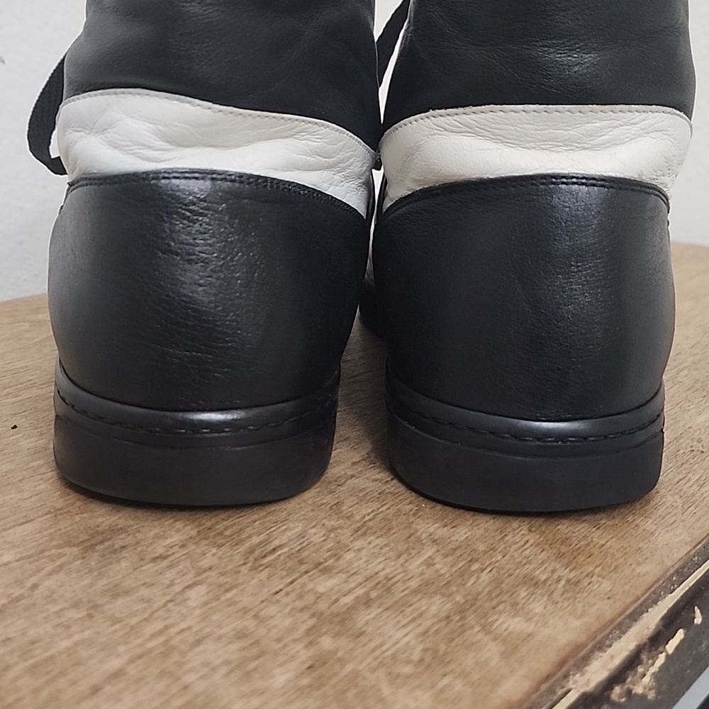 GUCCI Men's Black and White Leather GG Interlocking Logo High Top Sneakers Sz11 - Picture 11 of 14